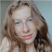 Diplômée d'une Licence de Chimie, je donne des cours autour de Châteauroux